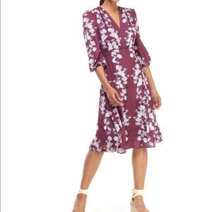 Adelaide Gal Meets glam